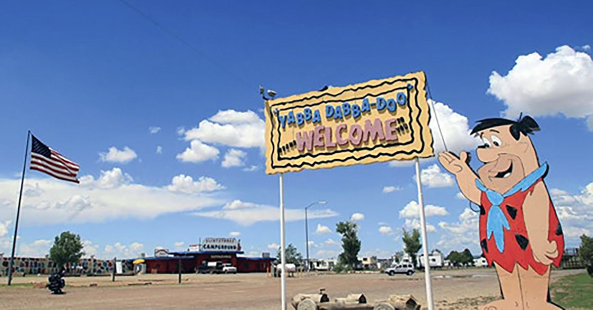 Flinstones themed park in Arizona going to the birds